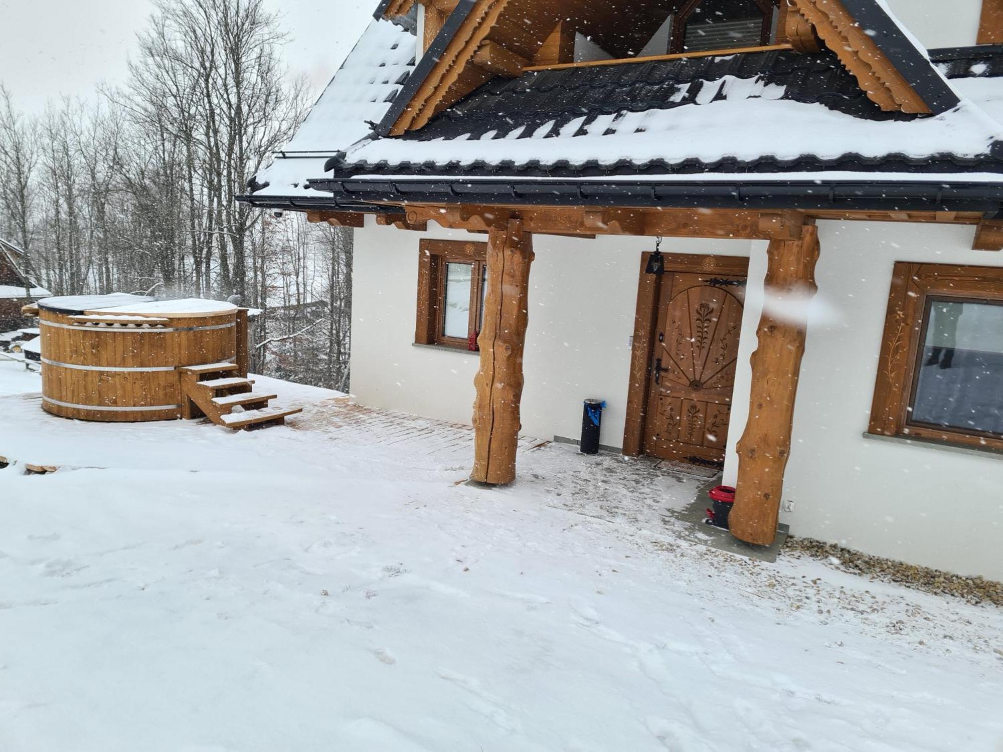 Toporowe Izby Groń